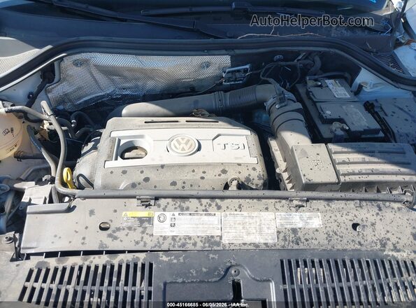 WVGAV7AX4JK005911 2018 VOLKSWAGEN TIGUAN White უკანა ხედი