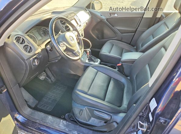 WVGAV7AX5GW555944 2016 VOLKSWAGEN TIGUAN Blue Vista interior delantera
