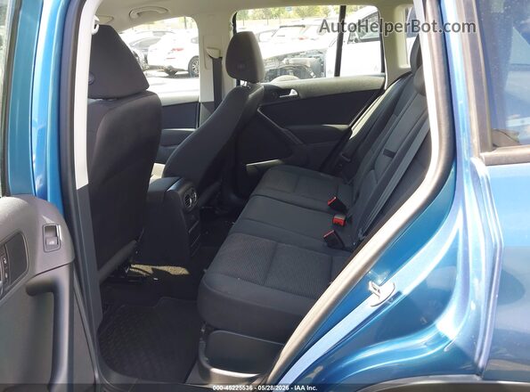 WVGAV7AX7HK042591 2017 VOLKSWAGEN TIGUAN Синий Вид наклейки с VIN-кодом
