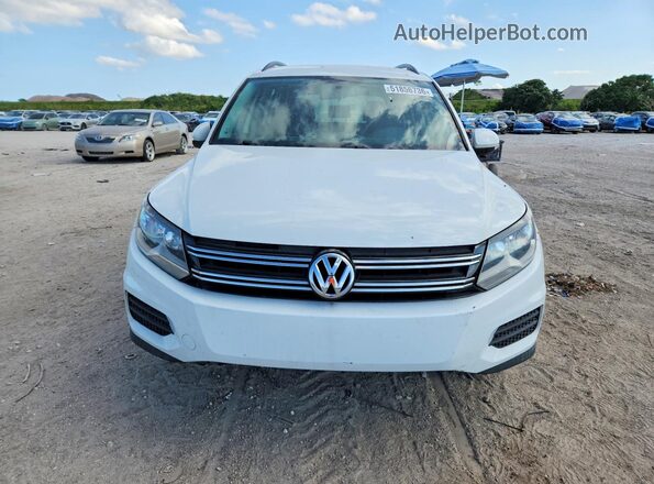 WVGAV7AX7HK046978 2017 VOLKSWAGEN TIGUAN White 