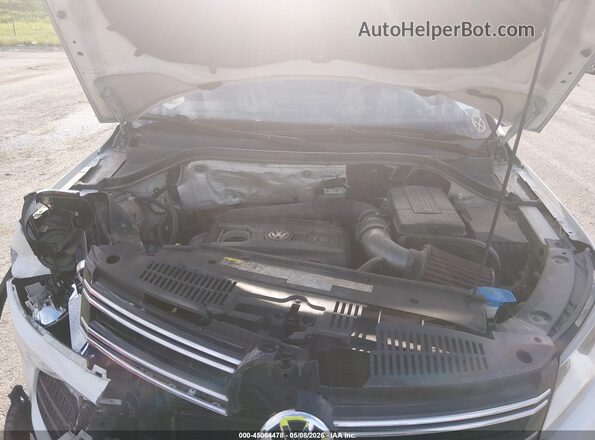 WVGAV7AX9GW511798 2016 VOLKSWAGEN TIGUAN White უკანა ხედი