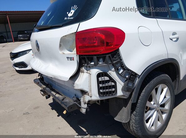 WVGAV7AX9HK055004 2017 VOLKSWAGEN TIGUAN White Вид задньої частини салону