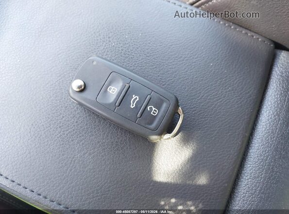WVGBV7AX1GW530012 2016 VOLKSWAGEN TIGUAN Gray Вид панелі приладів