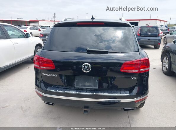 WVGEF9BP3GD000592 2016 VOLKSWAGEN TOUAREG Black 