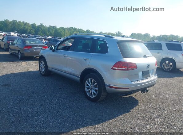 WVGEF9BP4GD008829 2016 VOLKSWAGEN TOUAREG Silver Rear left