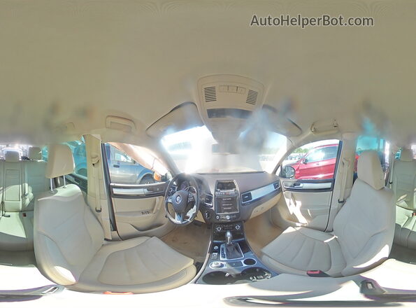 WVGEF9BP7GD009988 2016 VOLKSWAGEN TOUAREG Gold 