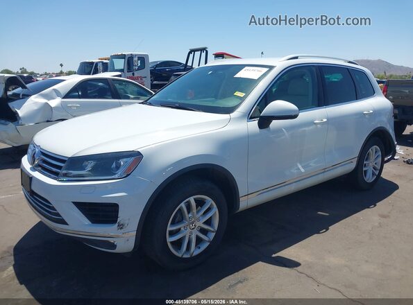WVGEP9BP1GD005707 2016 VOLKSWAGEN TOUAREG White 