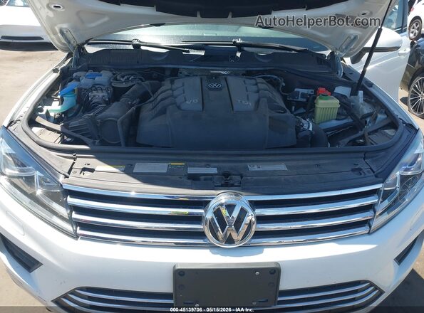 WVGEP9BP1GD005707 2016 VOLKSWAGEN TOUAREG White 