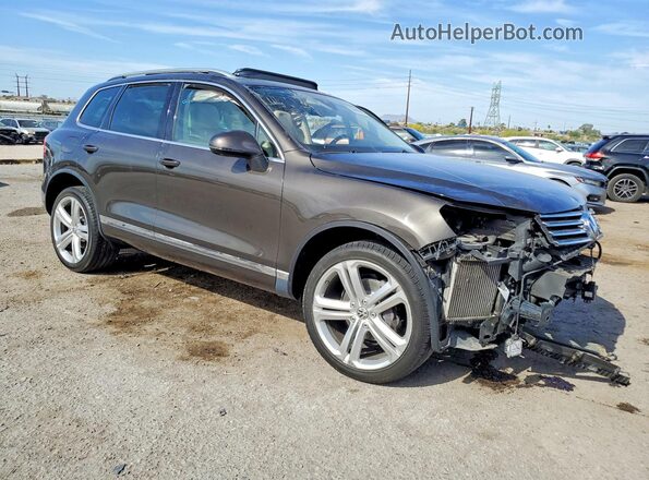 WVGEP9BP9GD003090 2016 VOLKSWAGEN TOUAREG Black 