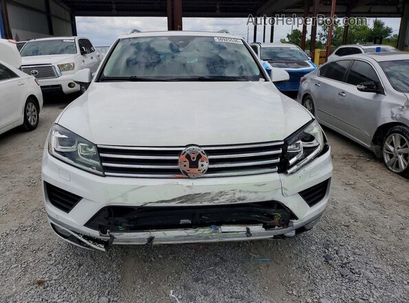 WVGGF7BPXHD006758 2017 VOLKSWAGEN TOUAREG White Вид спереду