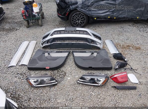 WVGRF7BP6HD001033 2017 VOLKSWAGEN TOUAREG Silver ხელსაწყოთა პანელის ხედი