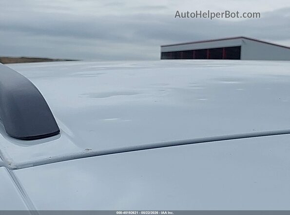 WVGRMPE23NP041747 2022 VOLKSWAGEN ID.4 White 