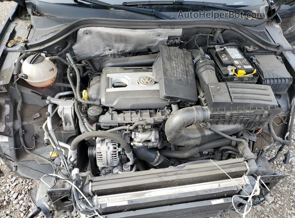 WVGRV7AX8HK014589 2017 VOLKSWAGEN TIGUAN Black ძრავის განყოფილების ხედი