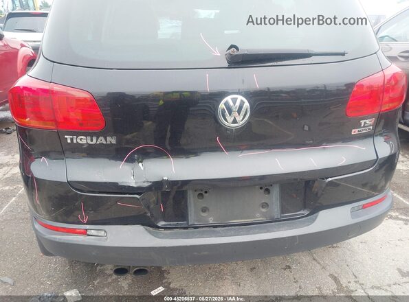 WVGSV7AX2HK015142 2017 VOLKSWAGEN TIGUAN Black 