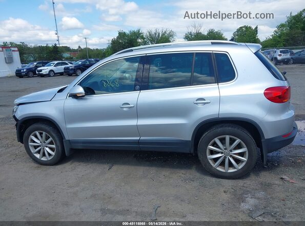 WVGSV7AX5HK023901 2017 VOLKSWAGEN TIGUAN Silver 
