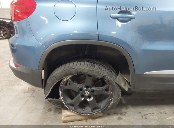WVGSV7AX8HW501589 2017 VOLKSWAGEN TIGUAN Blue 