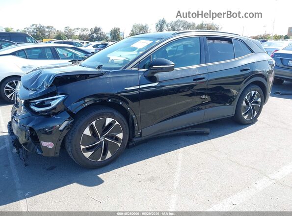 WVGTMPE25NP068373 2022 VOLKSWAGEN ID.4 Black Առջևի ձախ երեք քառորդ տեսարան