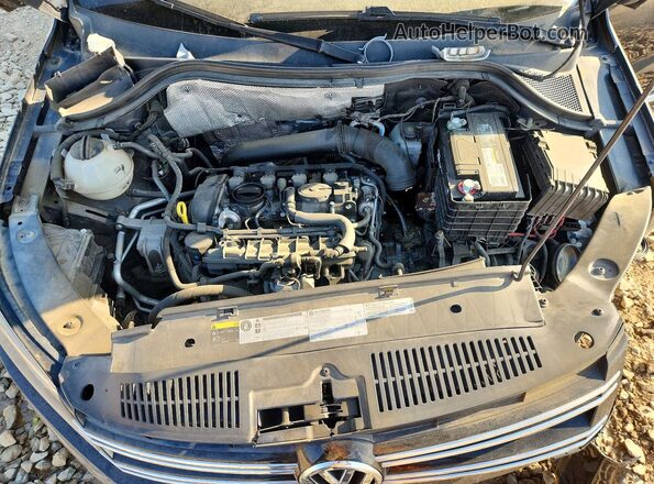 WVGTV7AX3HK020029 2017 VOLKSWAGEN TIGUAN Black ძრავის განყოფილების ხედი
