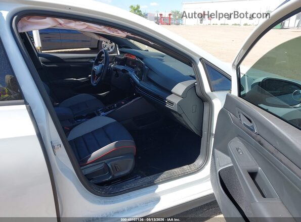 WVW3A7CD4RW226005 2024 VOLKSWAGEN GOLF White Front interior view