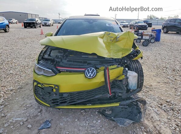 WVW587CD1NW136812 2022 VOLKSWAGEN GTI Green Widok z przodu