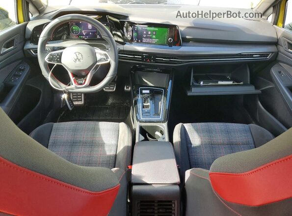 WVW8A7CD3PW193677 2023 VOLKSWAGEN GTI Yellow Առջևի վահանակի տեսք
