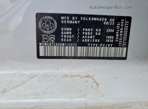 WVWCB7CDXRW112572 2024 VOLKSWAGEN GOLF White Vista del compartimento del motor