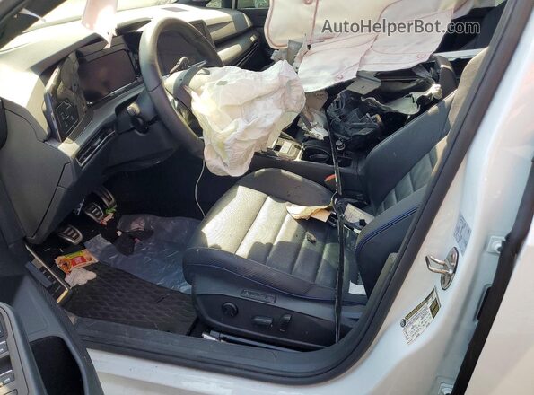 WVWFB7CD1RW224254 2024 VOLKSWAGEN GOLF Белый Вид салона спереди