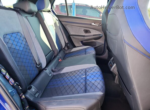 WVWFB7CD8SW247049 2025 VOLKSWAGEN GOLF Blue უკანა სავარძლების ხედი
