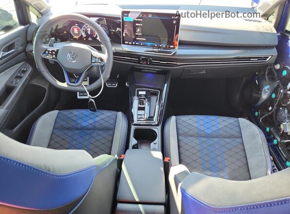WVWFB7CD8SW247049 2025 VOLKSWAGEN GOLF Blue წინა პანელის ხედი