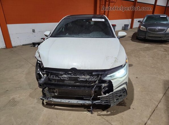 WVWR87CDXNW201674 2022 VOLKSWAGEN GTI White Widok z przodu