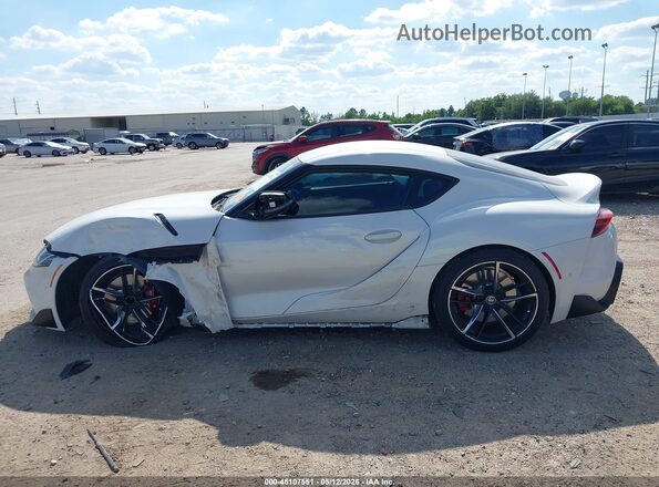 WZ1DB0C00NW048790 2022 TOYOTA GR SUPRA White Панорамний вид салону 360°