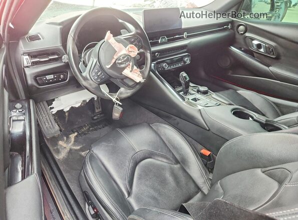 WZ1DB0C07MW042158 2021 TOYOTA GR Red Widok deski rozdzielczej