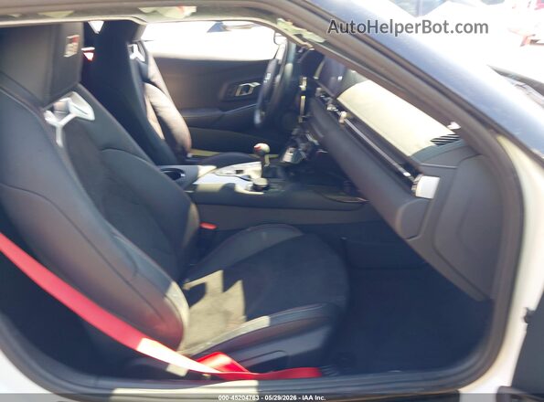 WZ1DB0G06TW074141 2026 TOYOTA GR SUPRA White Front interior view