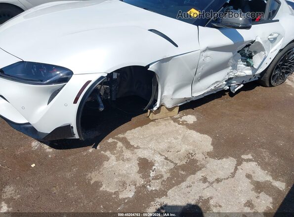 WZ1DB0G06TW074141 2026 TOYOTA GR SUPRA White Front view