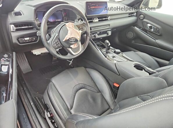 WZ1DB0G0XPW060152 2023 TOYOTA GR Black წინა პანელის ხედი