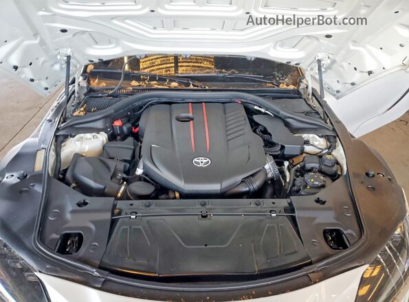 WZ1DB4C07LW021557 2020 TOYOTA GR White უკანა სალონის ხედი