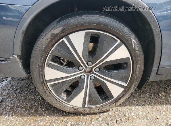 YSMED3KA3PL143569 2023 POLESTAR 2 Серый 