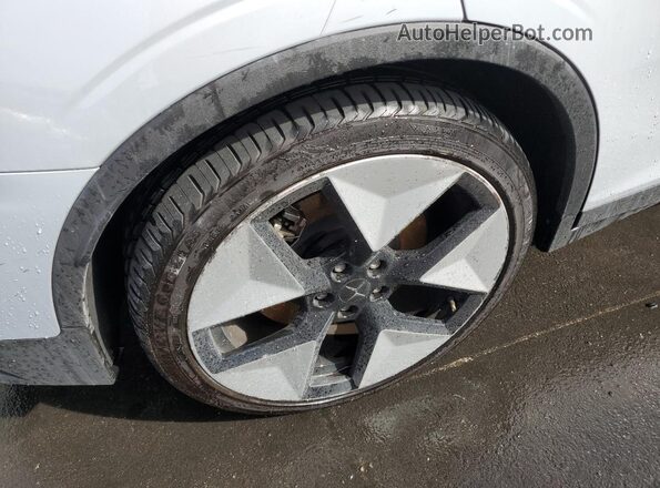 YSMED3KA9PL125318 2023 POLESTAR 2 Silver 