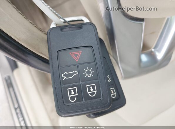 YV126MFK4G2397020 2016 VOLVO S60 Tan Dashboard view