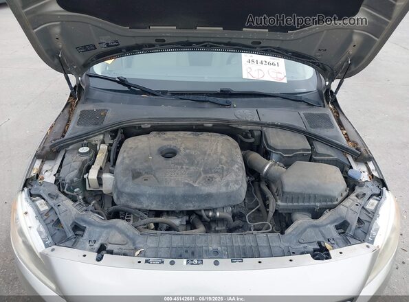 YV126MFK4G2397020 2016 VOLVO S60 Tan Rear view