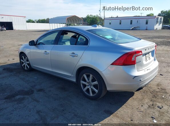 YV126MFK7G2392264 2016 VOLVO S60 Серебряный Задняя левая четверть