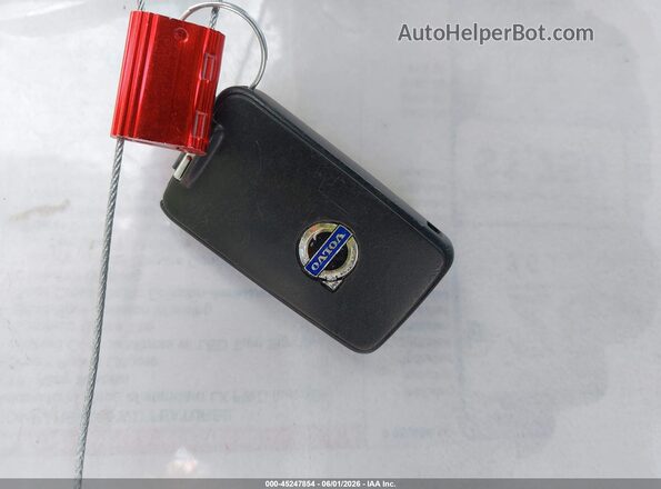 YV126MFL4H2432584 2017 VOLVO S60 Silver Вид панелі приладів