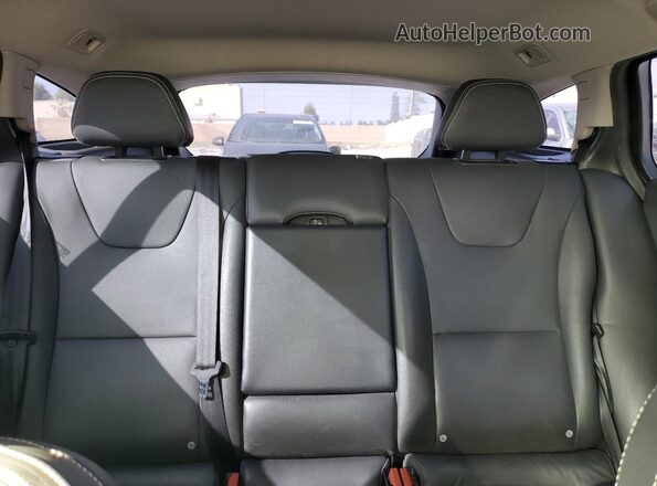 YV140MEL1J2392563 2018 VOLVO V60 White 