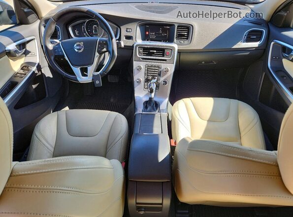YV140MTL5J2461998 2018 VOLVO S60 Черный Вид панели приборов