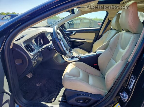 YV140MTL5J2461998 2018 VOLVO S60 Черный Вид салона спереди
