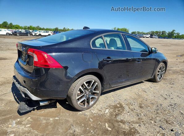 YV140MTL5J2461998 2018 VOLVO S60 Черный Задняя правая четверть