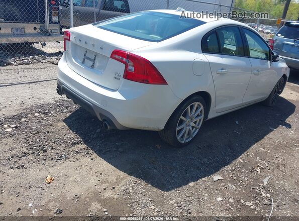 YV140MTL8H2437107 2017 VOLVO S60 White Tył prawy