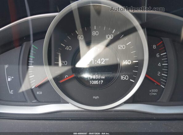 YV140MTL8H2437107 2017 VOLVO S60 White Widok tylnych siedzeń
