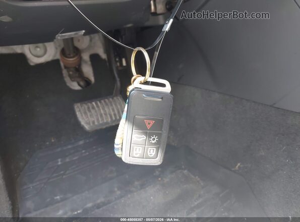 YV140MTL8H2437107 2017 VOLVO S60 White Widok deski rozdzielczej