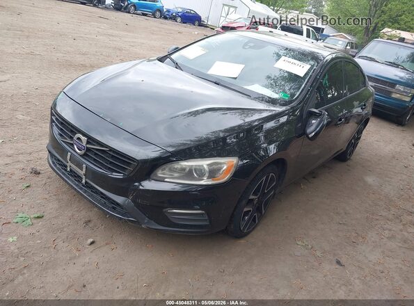 YV140MTLXH2437450 2017 VOLVO S60 Black 